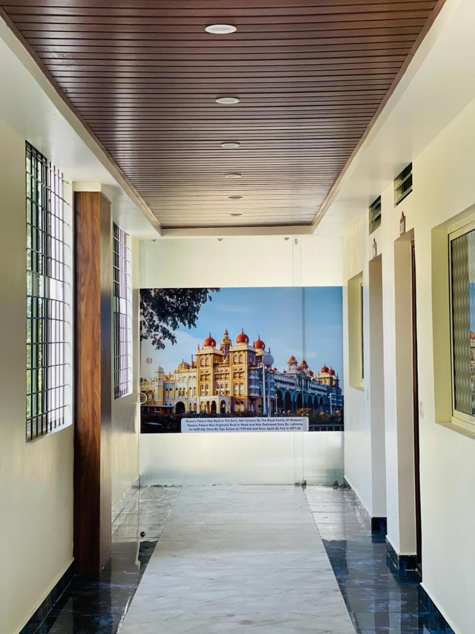 Hotel Boss Palace マイソール エクステリア 写真