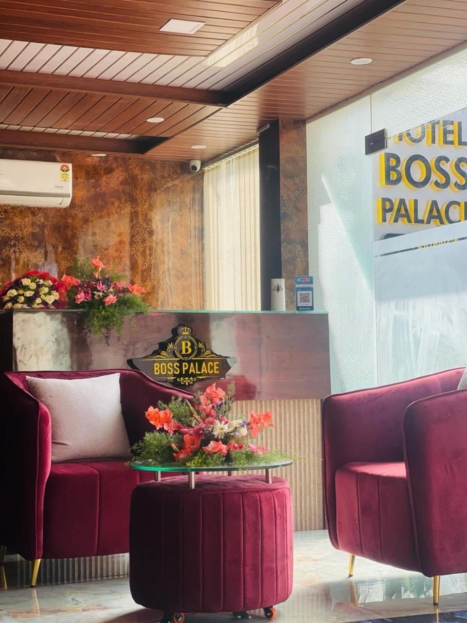 Hotel Boss Palace マイソール エクステリア 写真